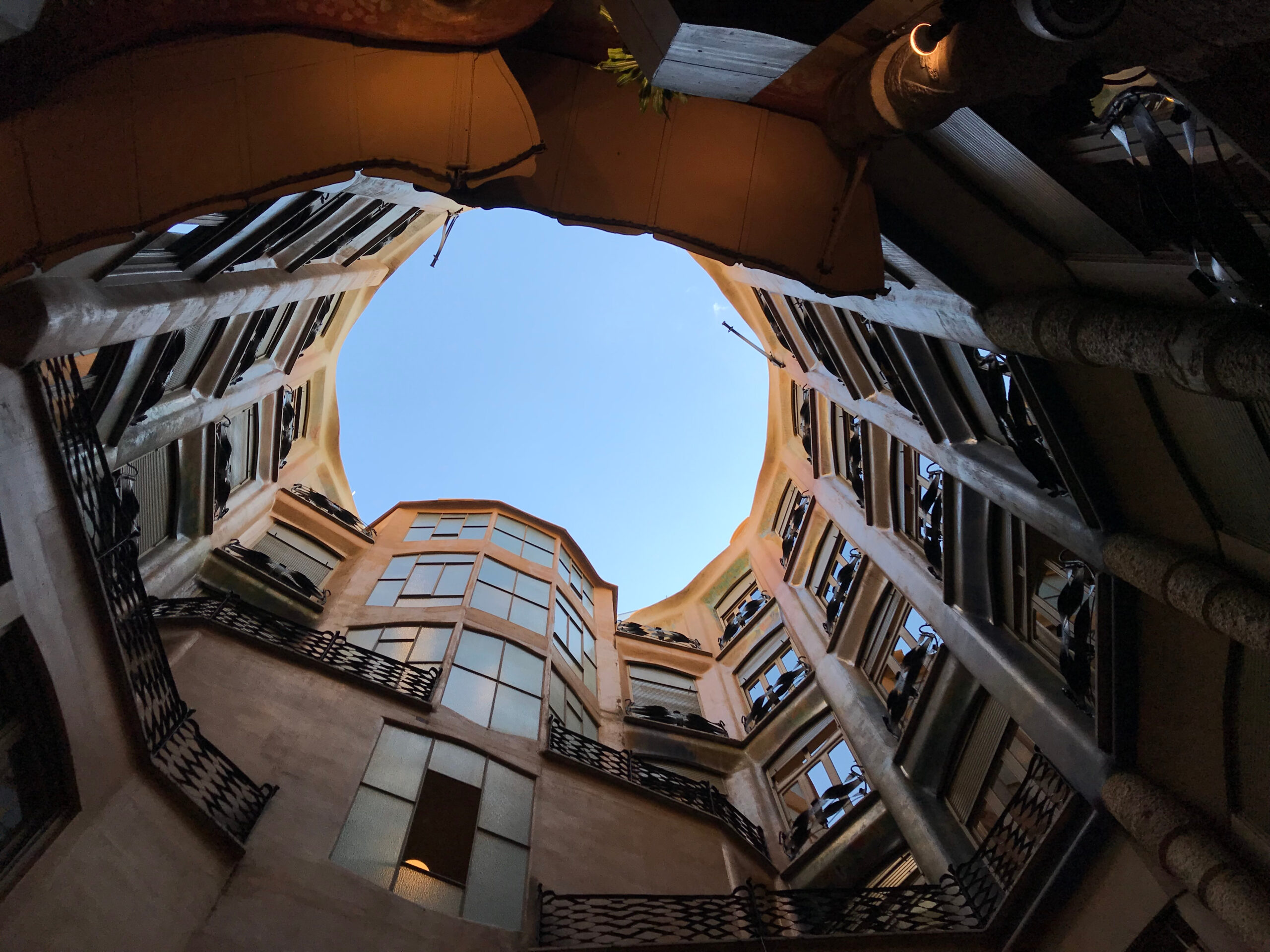 barcelona spain apartments for sale